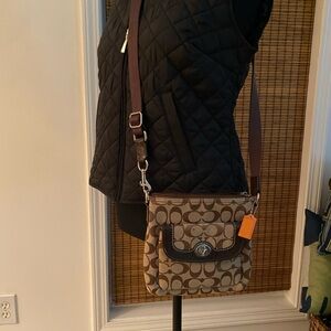 Coach Swing back Crossbody Bag